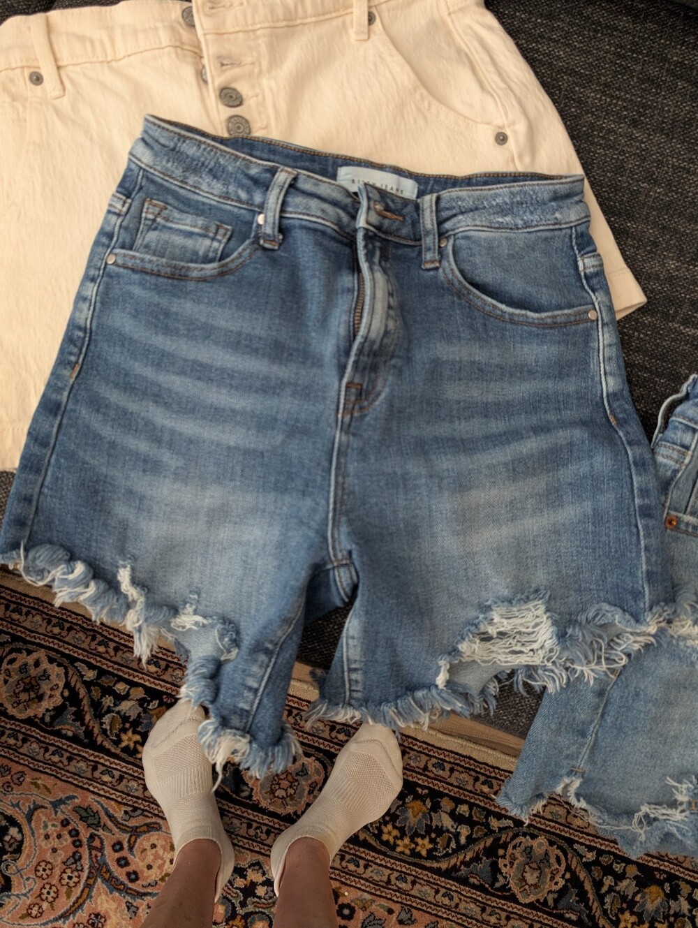 Old Navy Blue, Cream Banana  and Risen High-Rise Denim Distressed Trio - Picture 6 of 13